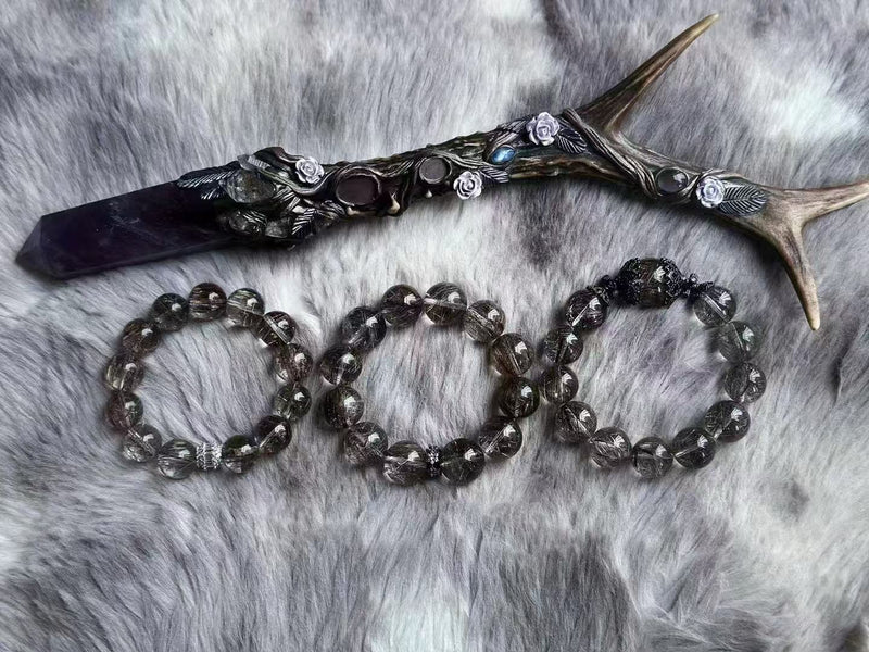 Silver Aura